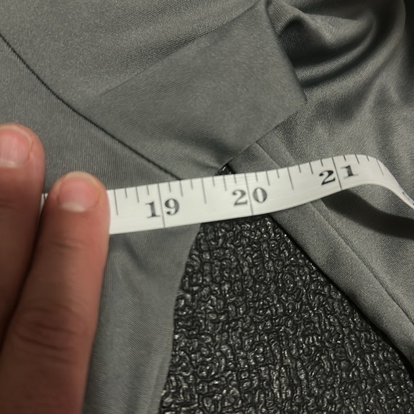 Gray Long Sleeve Tee with White Print - Picture 4 of 5